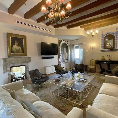 Masia De Queralt Luxury Y Vistas
